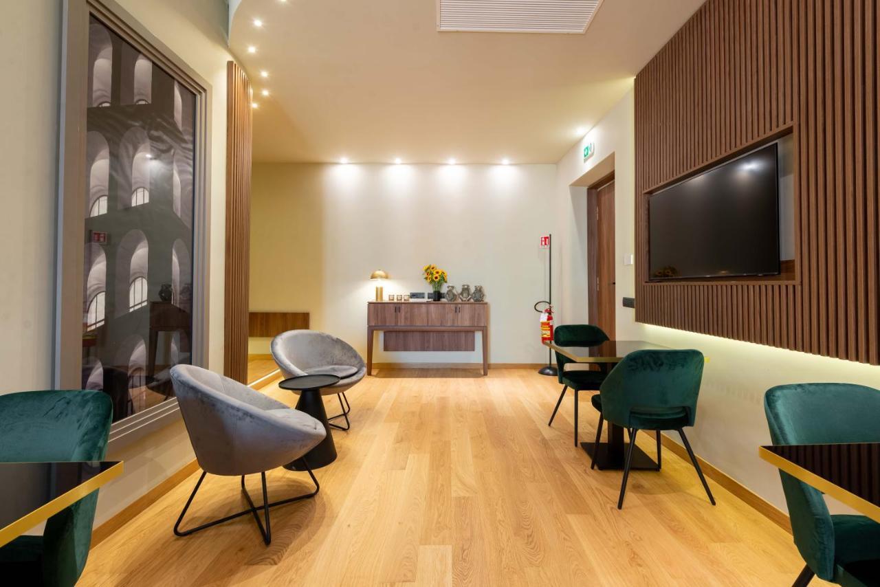 Elical Exclusive Private Suites Рим Екстериор снимка